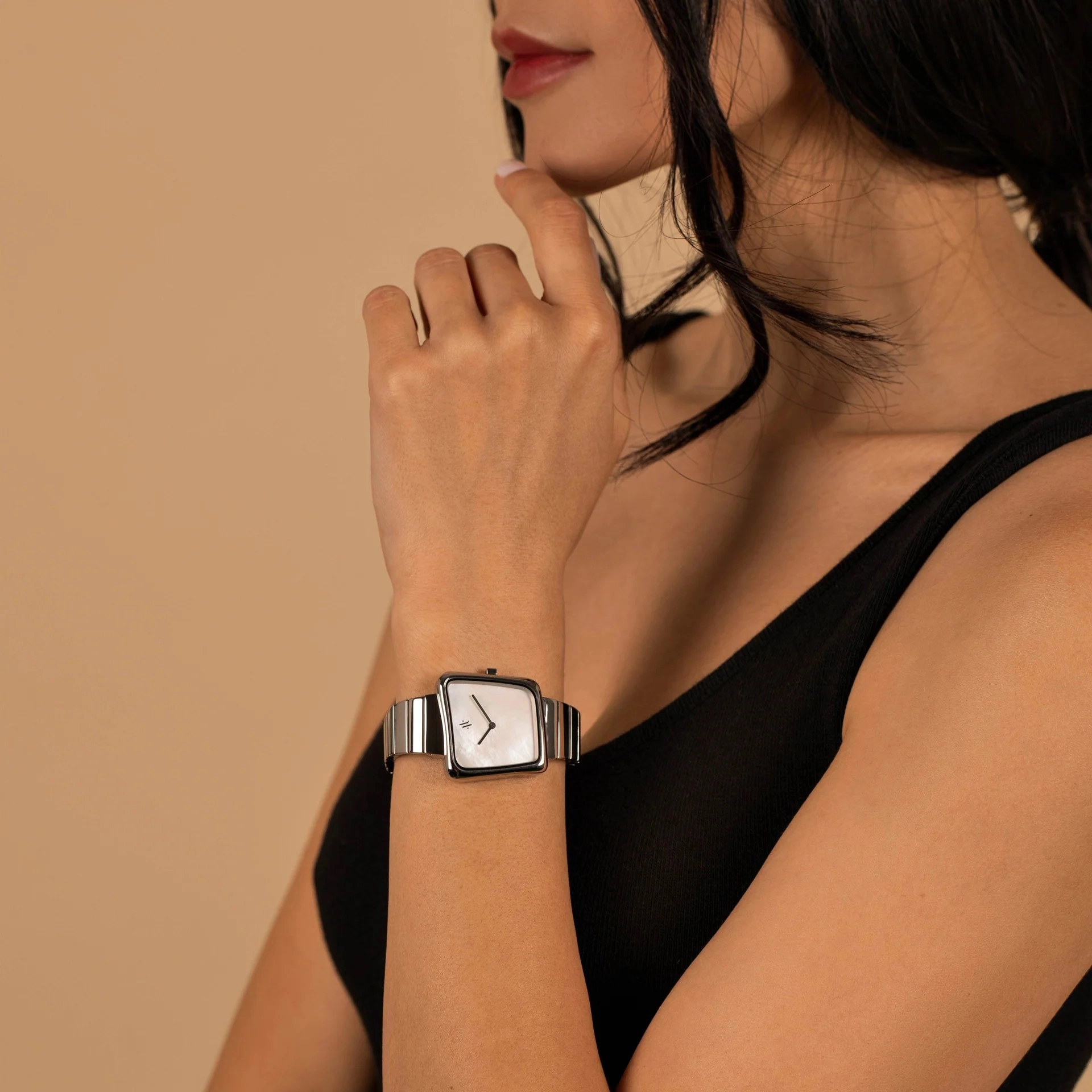 Quartz Wristwatch / NebSMOP