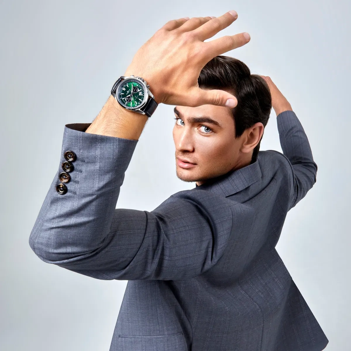 Quartz Wristwatch / 1-2117T