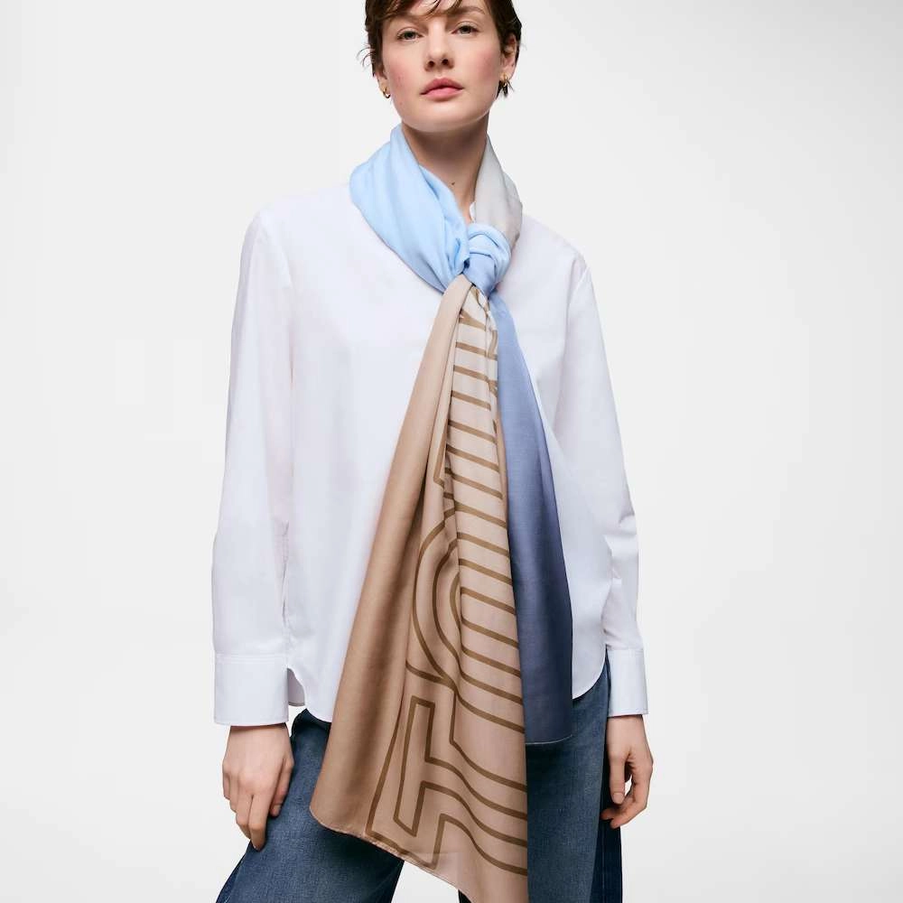 Scarf / 2002381851