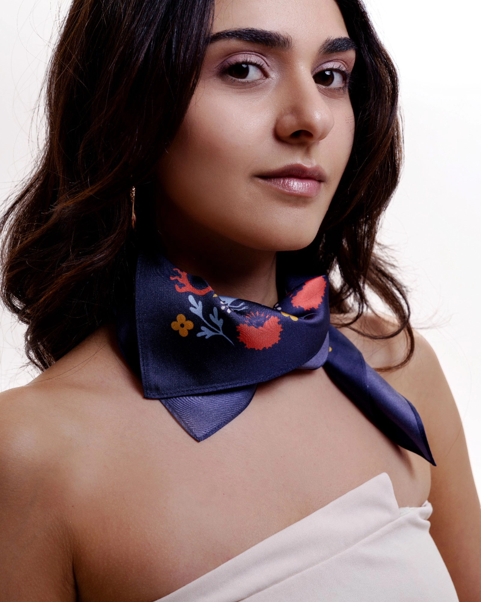 Scarf / 10-SCRF-SLK-18-06-52x52