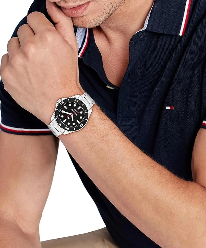 Quartz Wristwatch / 1792203