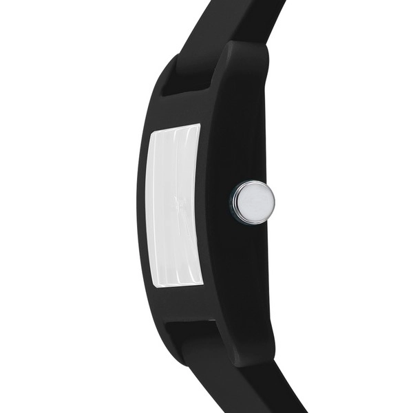 Quartz Wristwatch / DK1L002P0025
