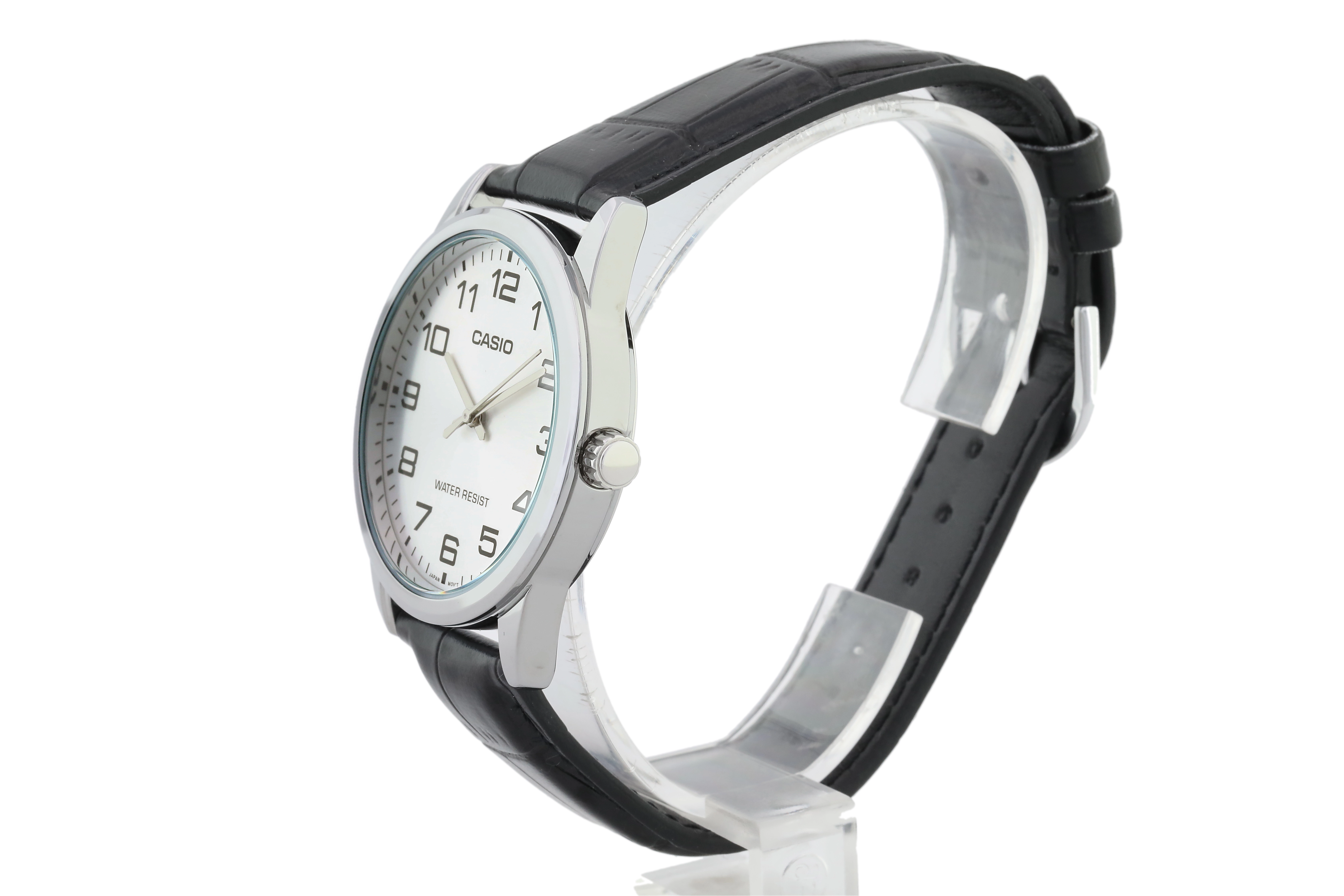 Quartz Wristwatch / MTP-V001L-7BUDF