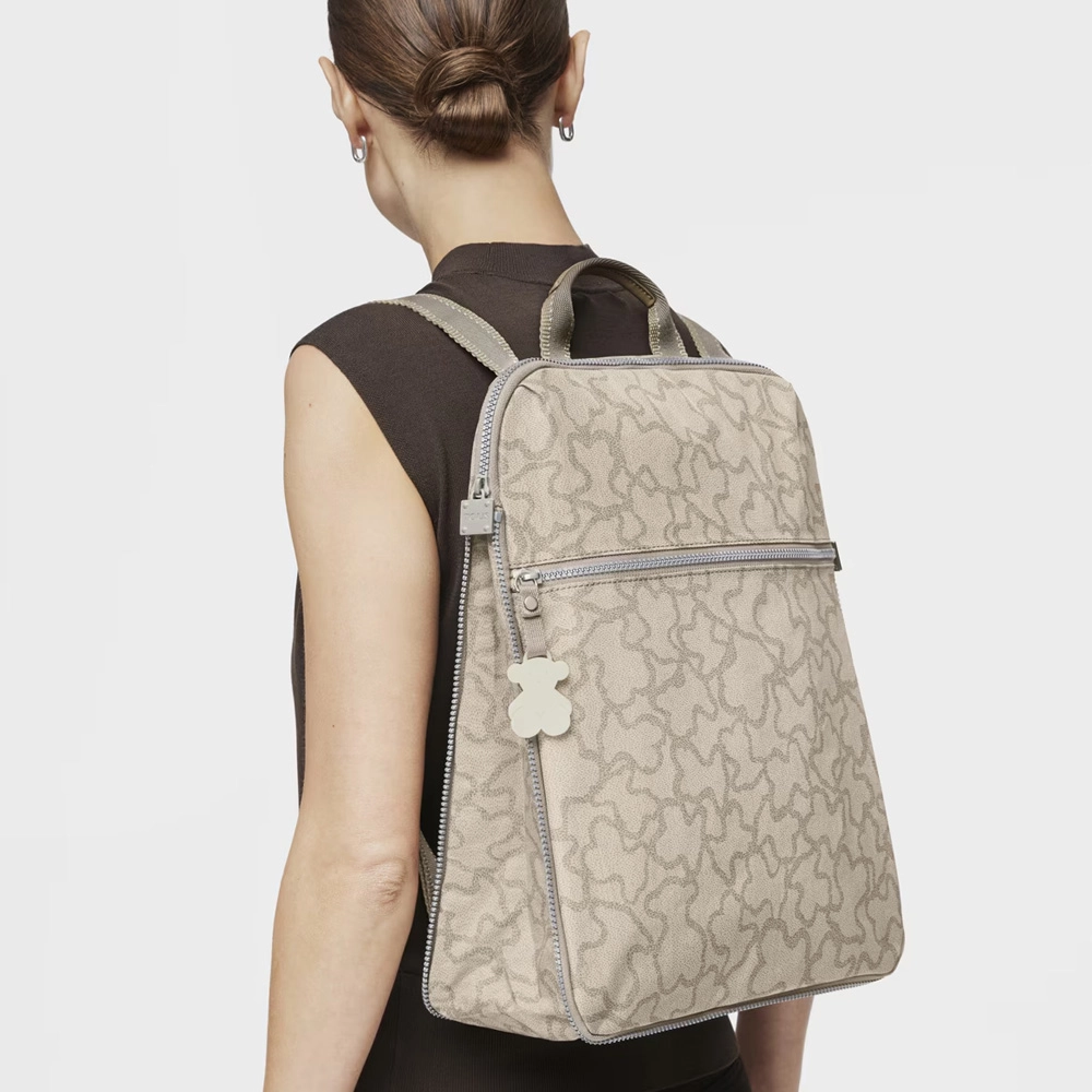 Backpack/695810040