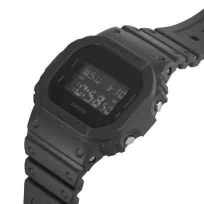 Quartz Wristwatch/DW-5600UBB-1DR