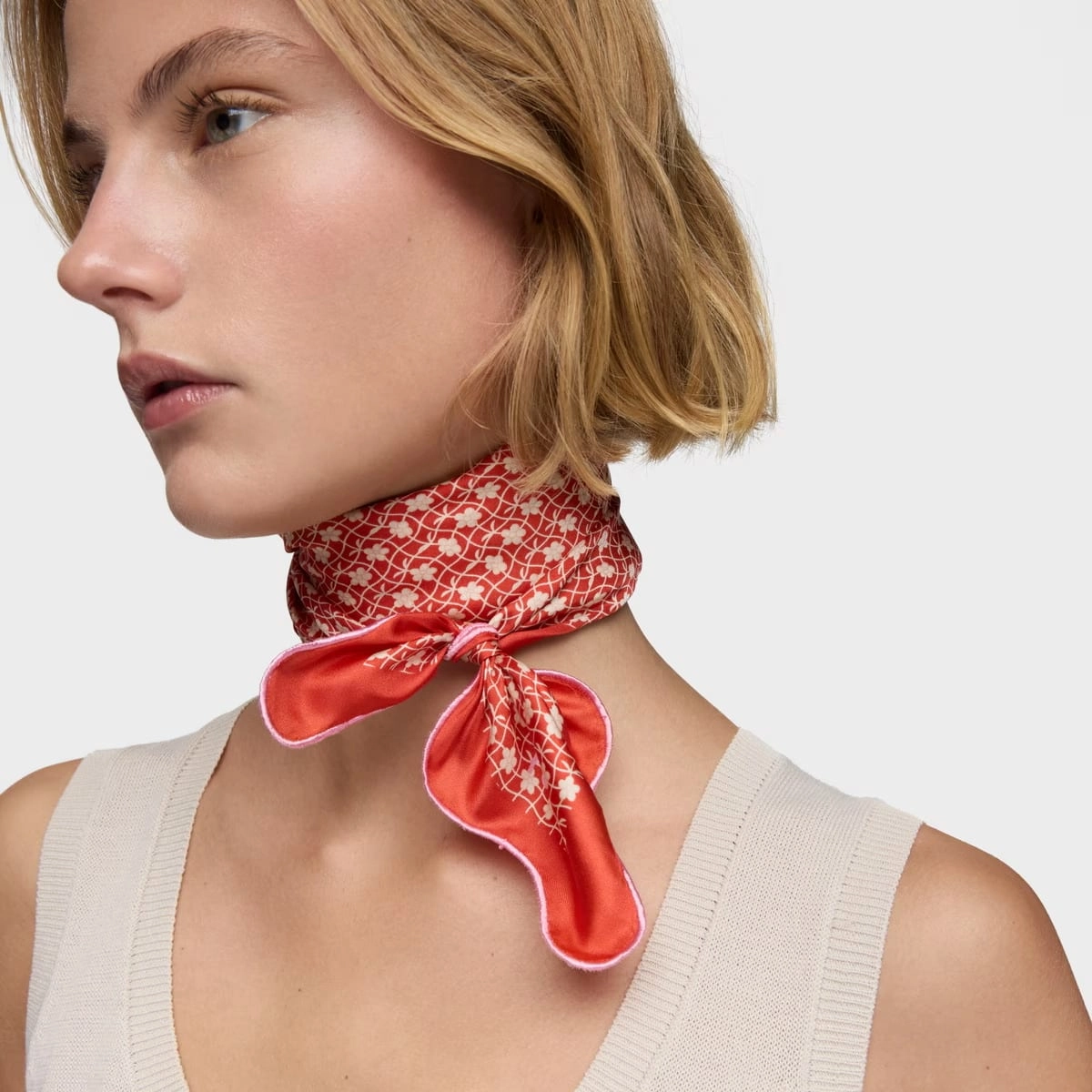 Scarf / 2002304509