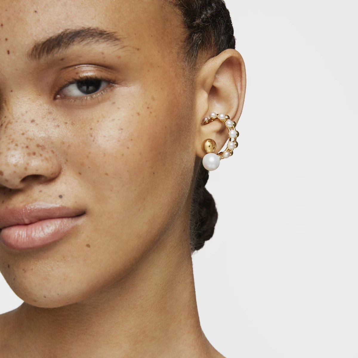 Earring / 111233610