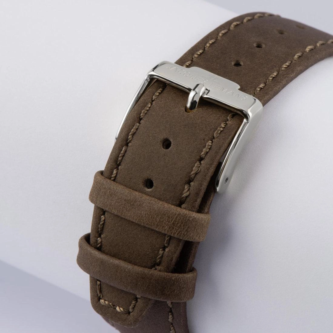 Quartz Wristwatch / 1-2163E