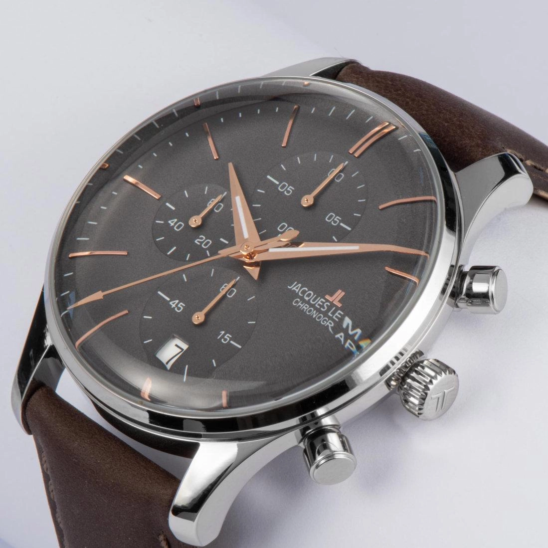 Quartz Wristwatch / 1-2163E