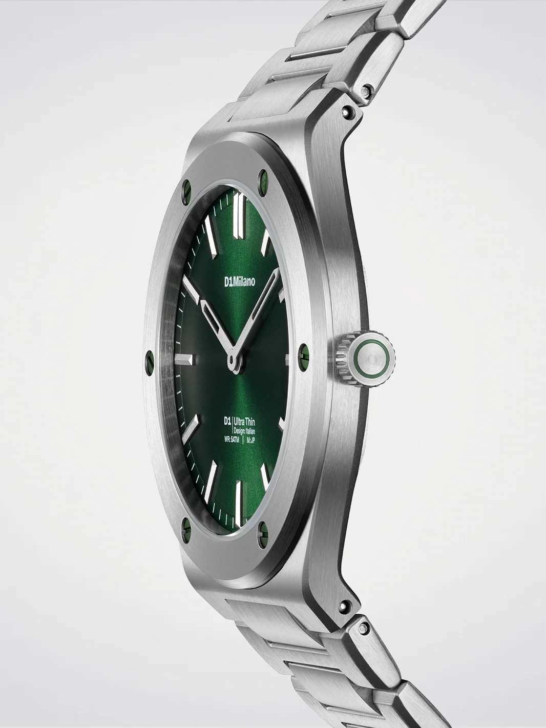 Quartz wristwatch / D1-UCBU02