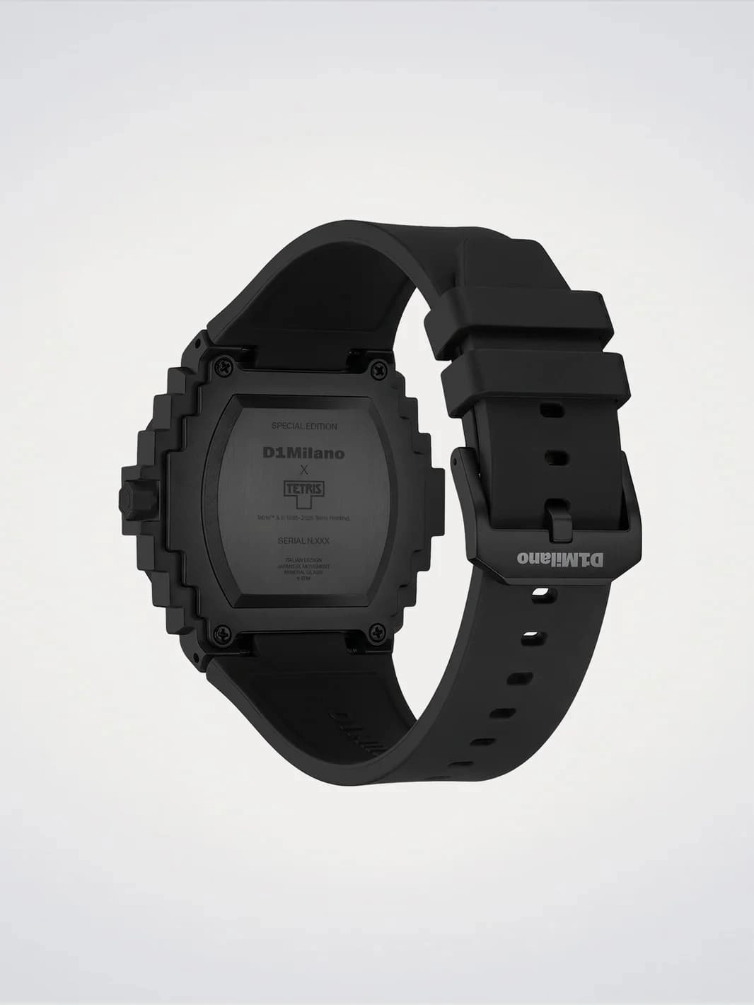 Quartz wristwatch / D1-PXRJTR