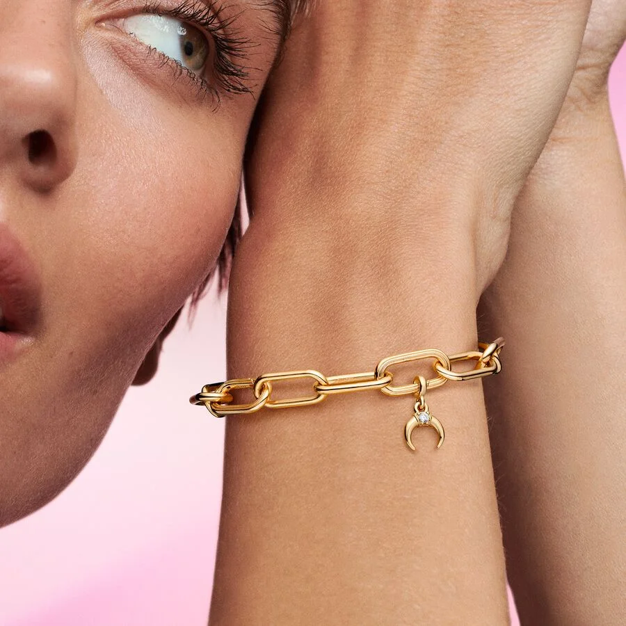 Charm/762692C01