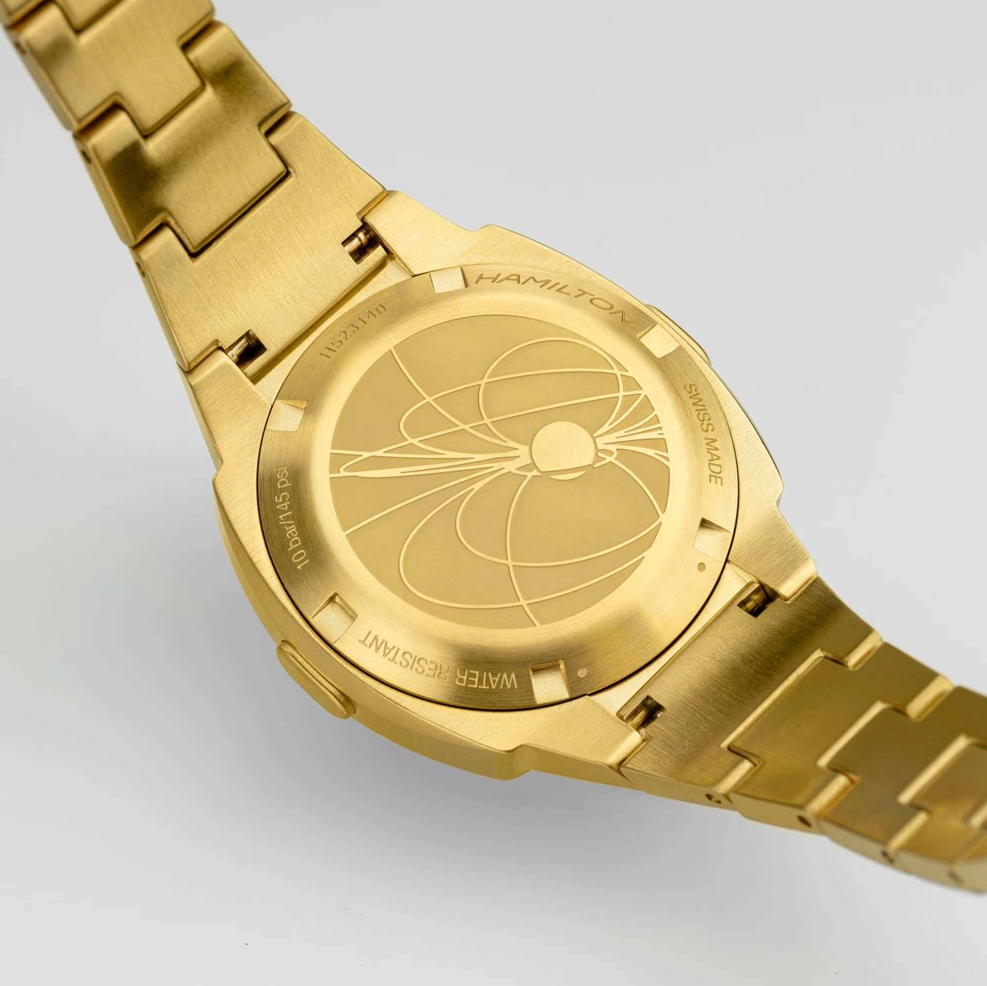 Quartz Wristwatch / H52314130