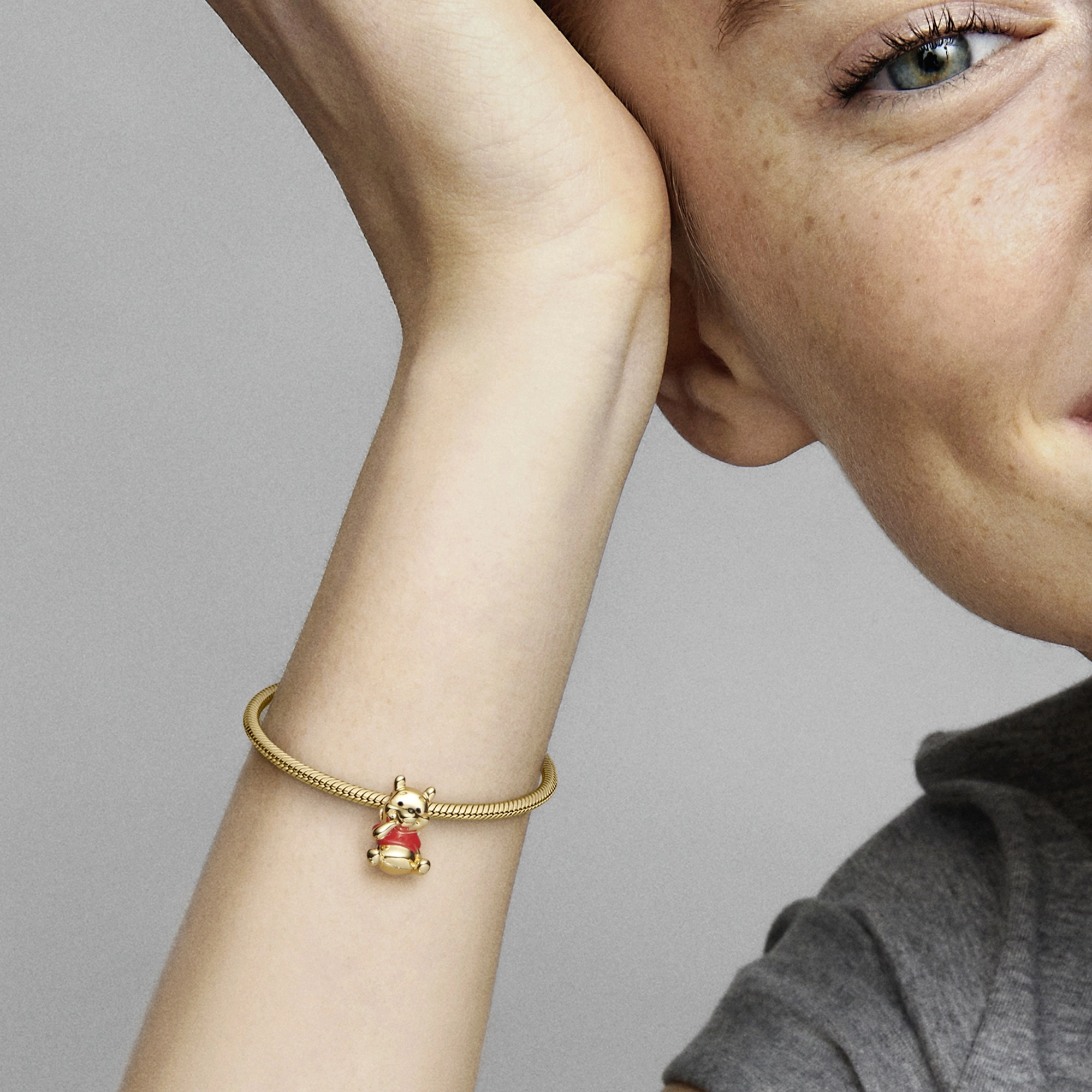 Charm / 762212C01