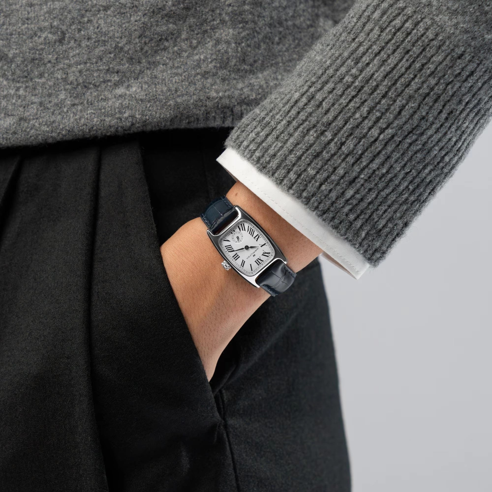 Quartz Wristwatch / H13321611
