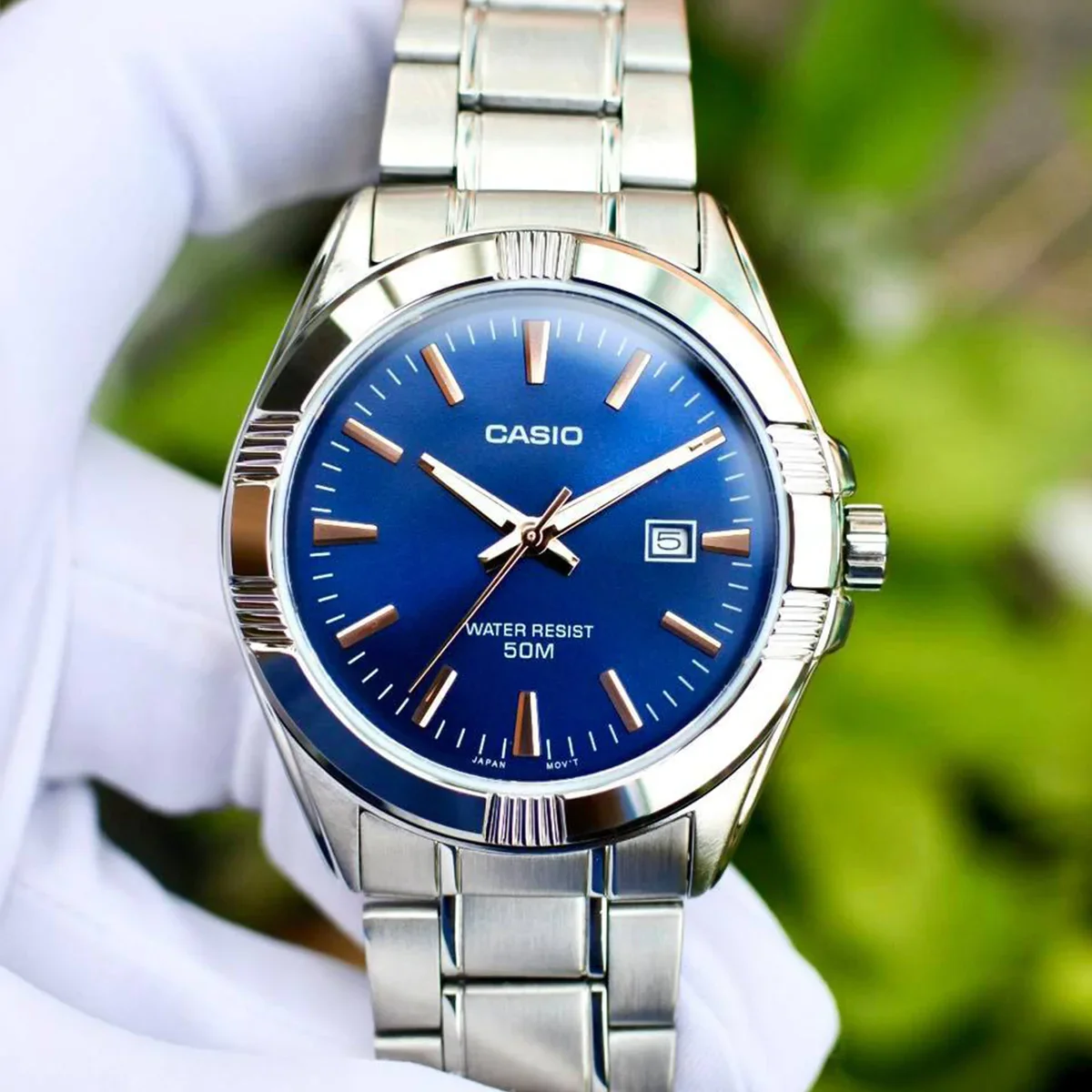 Quartz Wristwatch / MTP-1308D-2AVDF
