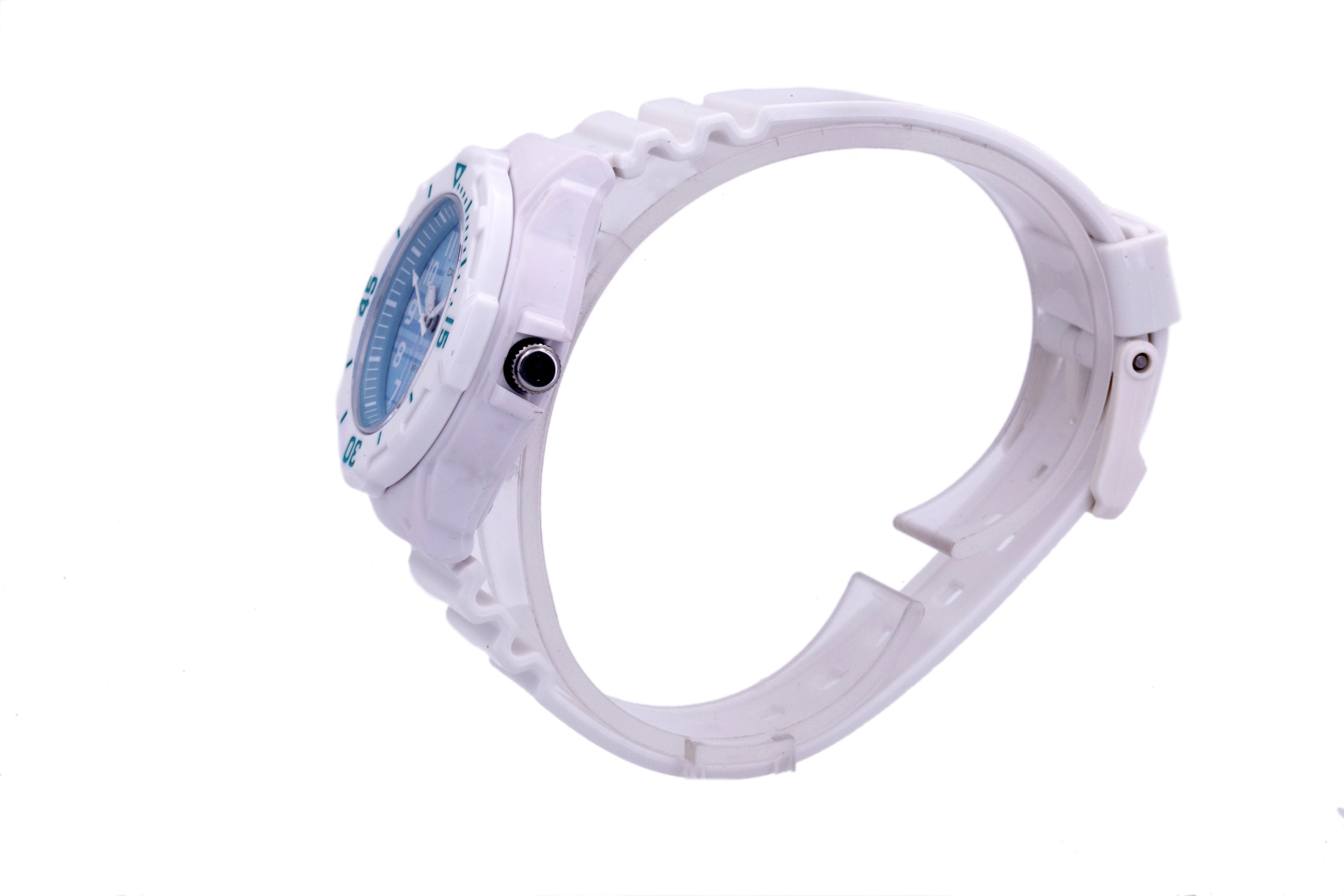 Quartz Wristwatch / LRW-200H-2CVDF
