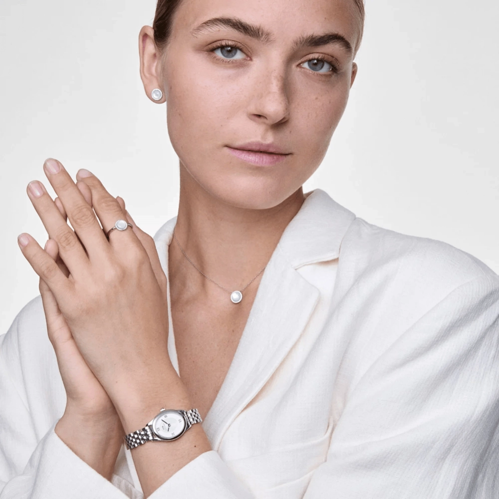 Quartz Wristwatch / DW00100808