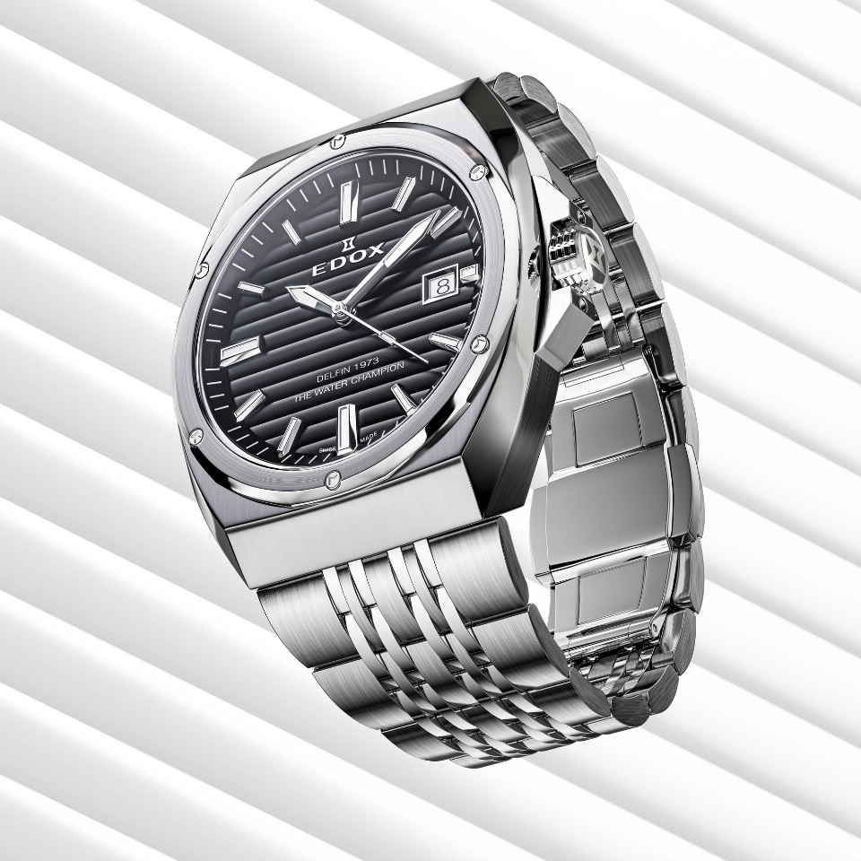 Quartz Wristwatch / 53032 3M NIN