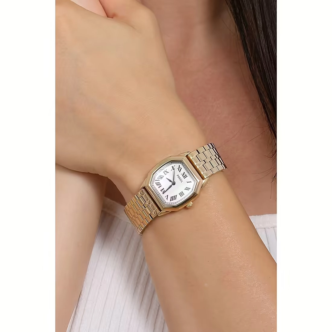 Quartz Wristwatch / ES5361
