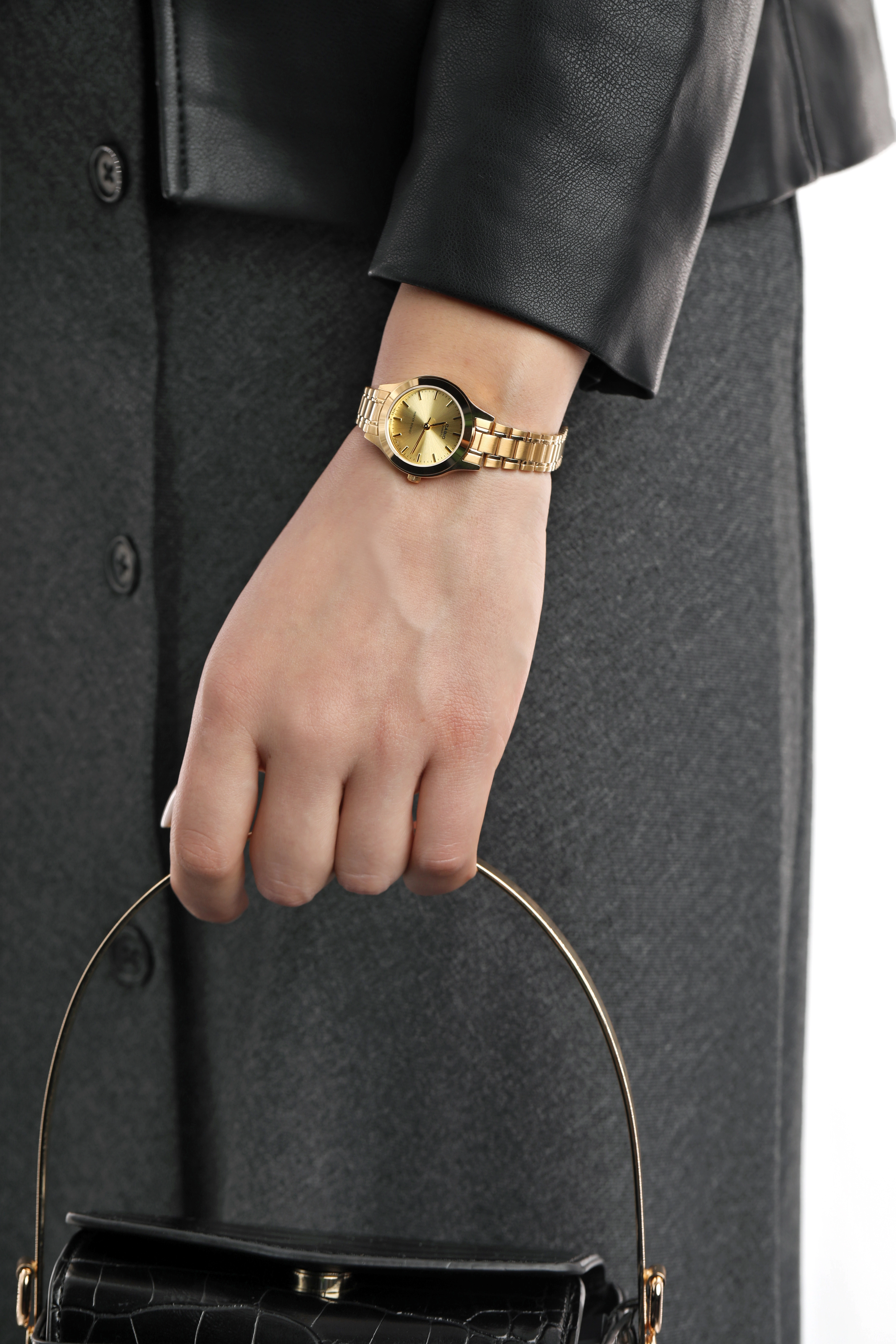 Quartz Wristwatch / LTP-1128N-9ARDF