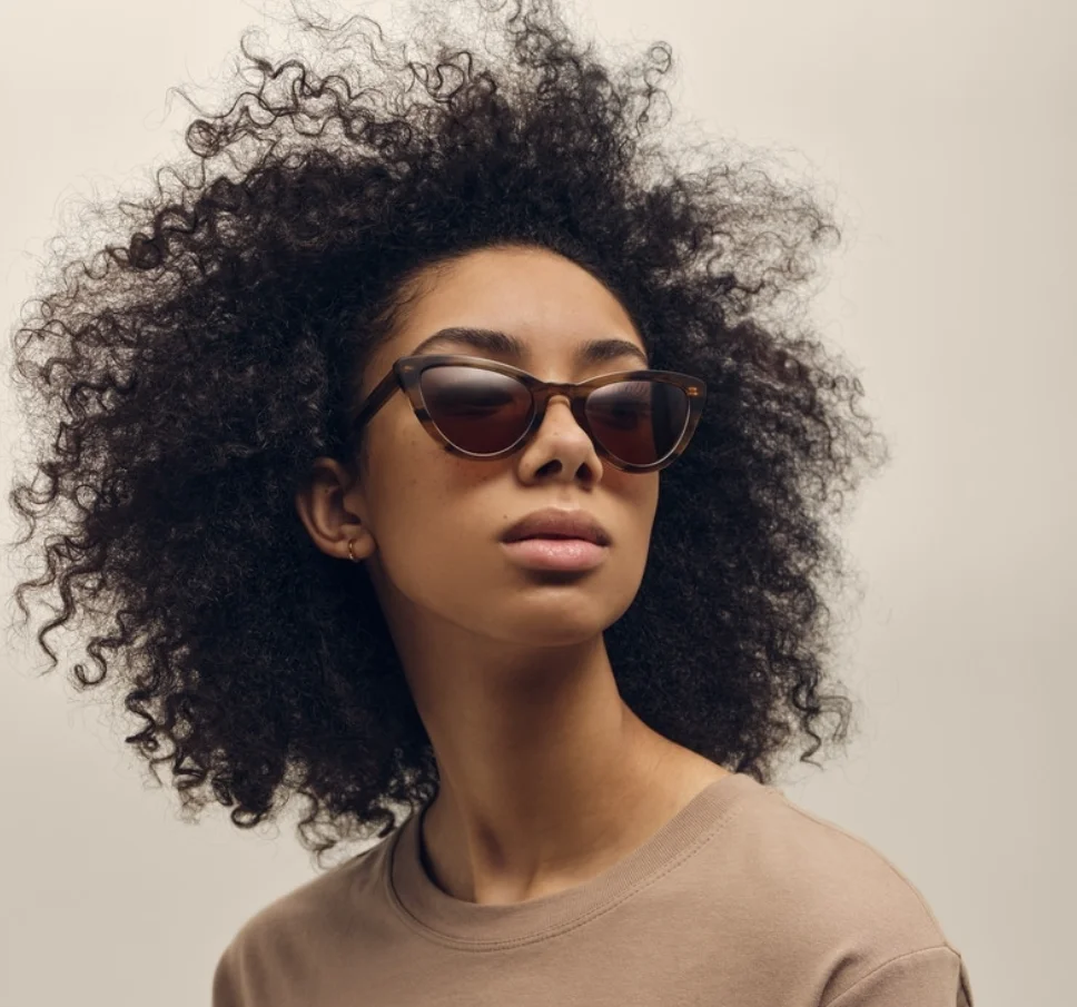 Sunglasses / DW00900031