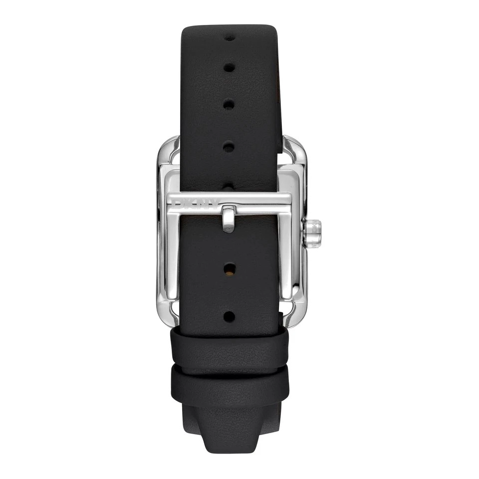 Quartz Wristwatch / DK1L004L0015