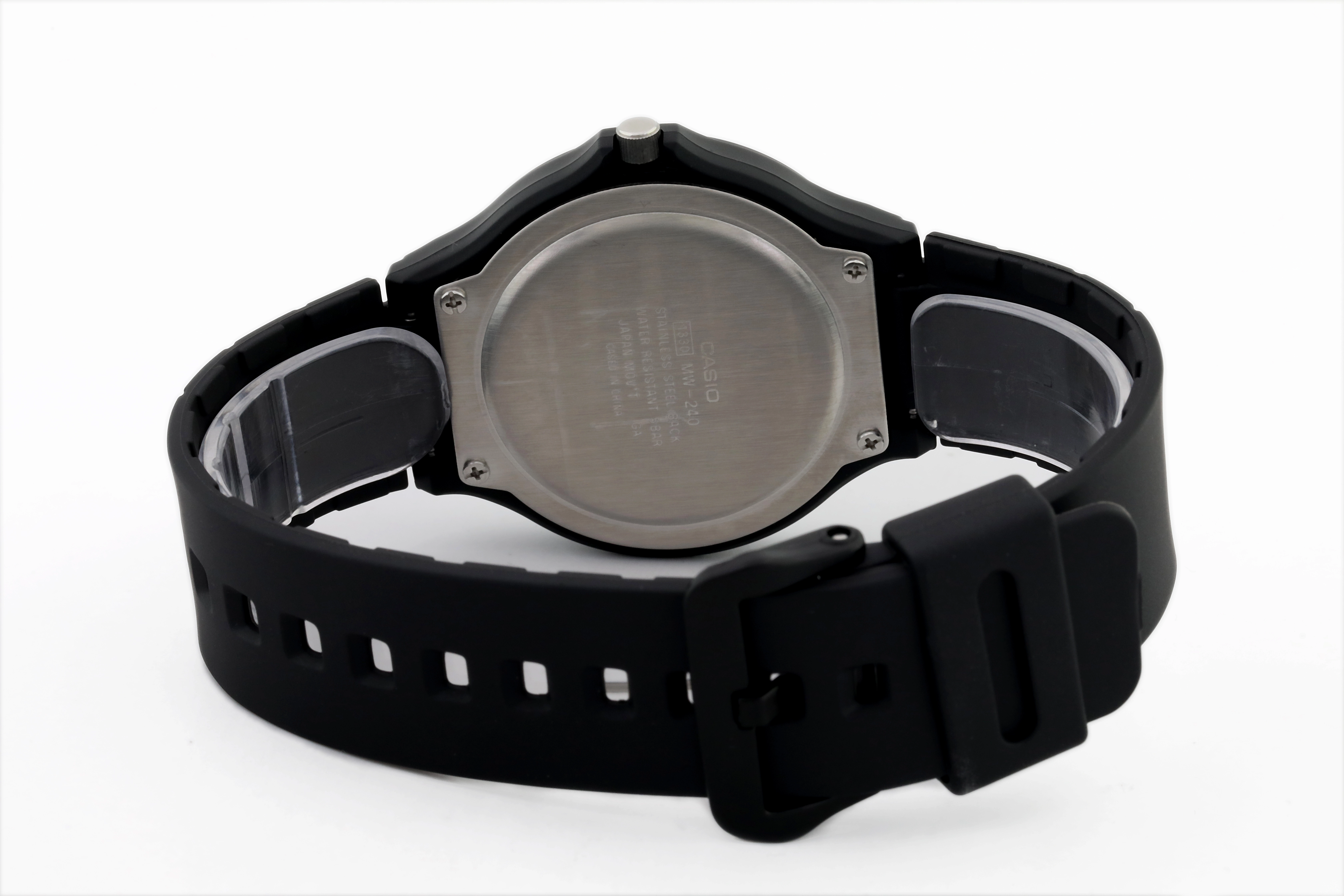 Quartz Wristwatch / MW-240-1BVDF