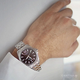 Quartz Wristwatch / C032.851.11.057.02