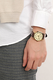 Quartz Wristwatch / MTP-V001GL-9BUDF