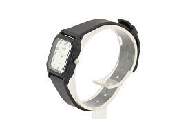 Quartz Wristwatch / LQ-142-7BDF