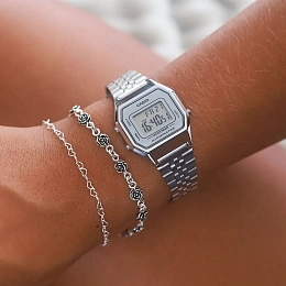 Quartz Wristwatch / LA680WA-7DF