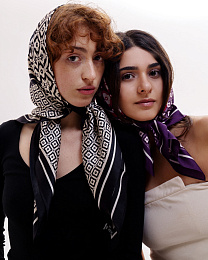 Scarf / 10-SCRF-SLK-01-01-89x89