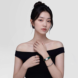 Quartz Wristwatch / DW00100902