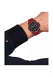 Quartz Wristwatch / 1792267