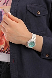 Quartz Wristwatch / LRW-200H-3CVDF