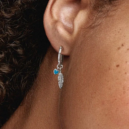 Feather silver earrings with turquoise enamel/Серебряные серьги с голубой эмалью