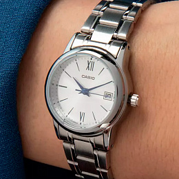 Quartz Wristwatch/LTP-V002D-7B3UDF