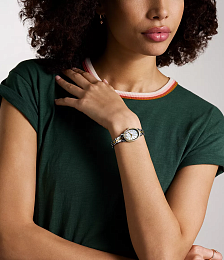 Quartz Wristwatch / BQ5004