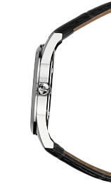 Quartz Wristwatch / 1-2002D