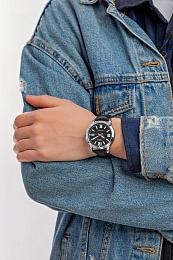 Quartz Wristwatch / MTP-V004L-1BUDF