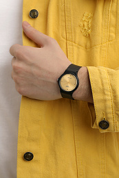 Quartz Wristwatch / MQ-76-9ALDF