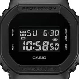 Quartz Wristwatch/DW-5600UBB-1DR