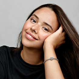 Charm / 792493C01