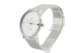 Quartz Wristwatch / 1781942