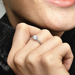 PANDORA Moments Ring / 198289CZ-52