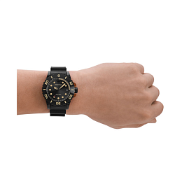 ANALOG WATCH 0 JWL SS RUBBER STRAP