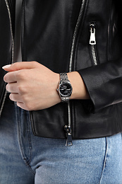 Quartz Wristwatch / LTP-1335D-1AVDF