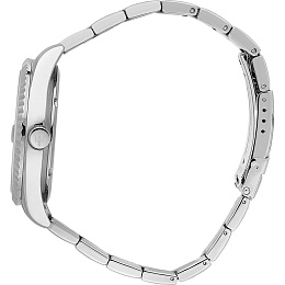 Quartz Wristwatch / R8853100029