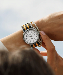 Quartz Wristwatch / TW2W86200